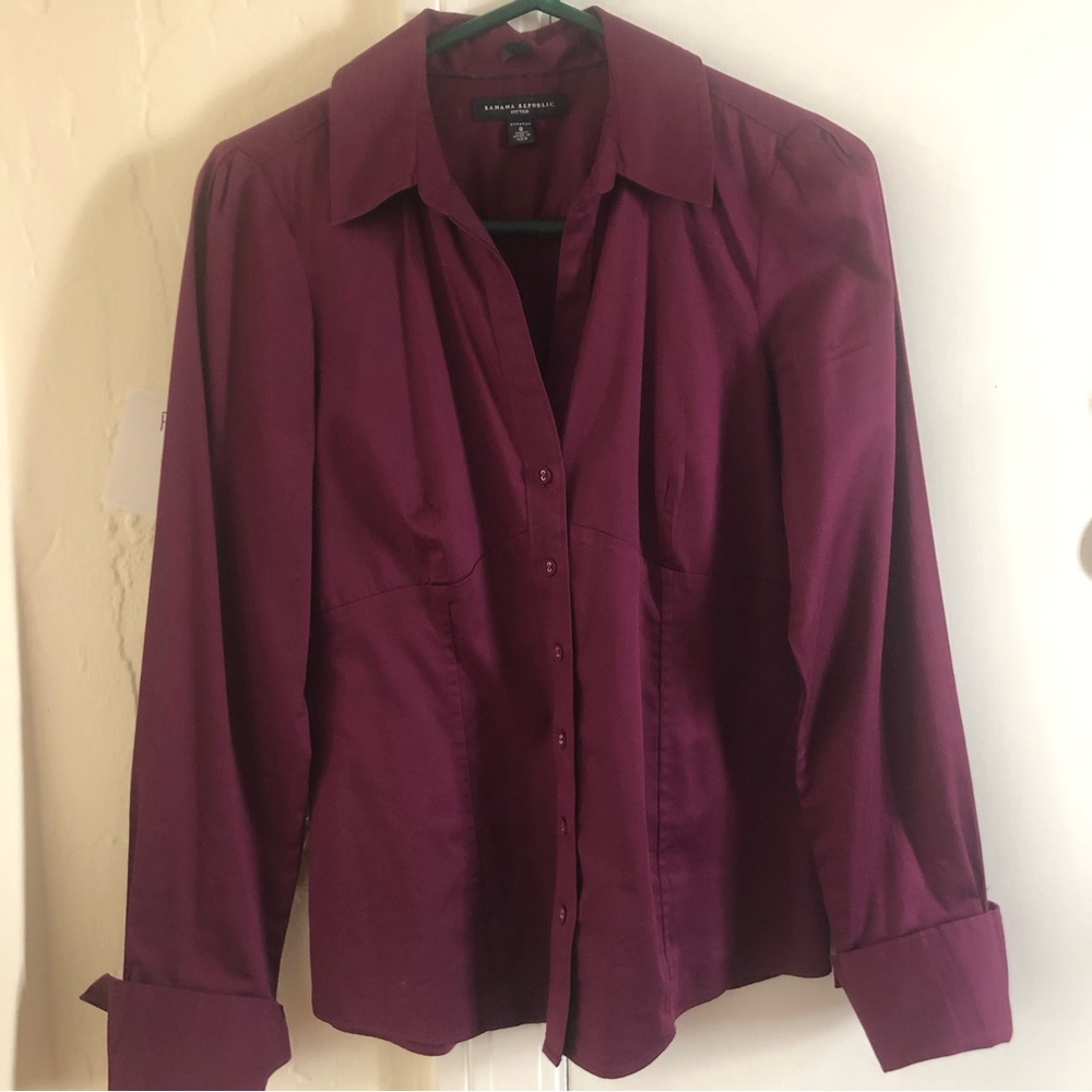 Banana Republic Women's Button-Down Shirt in Burgundy